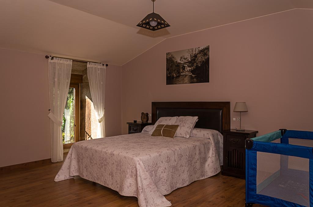 Casa Do Ghabino Guest House Santa Comba Room photo
